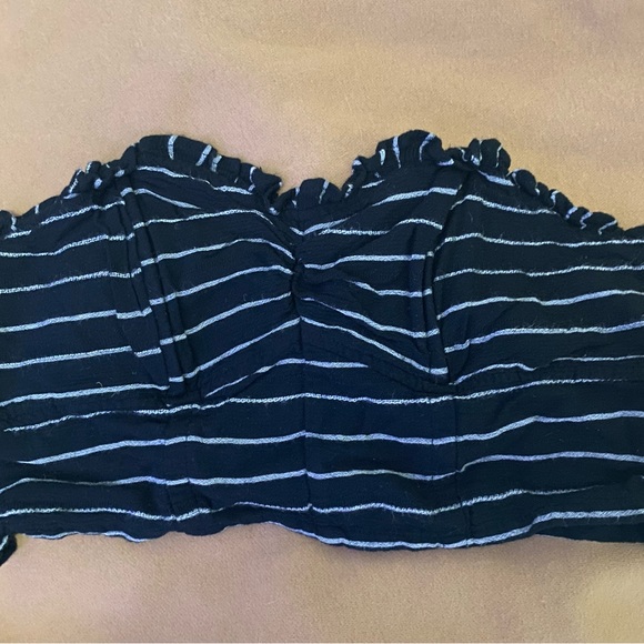 AE American Eagle Outfiters cropped corset top black and white striped - Picture 3 of 5